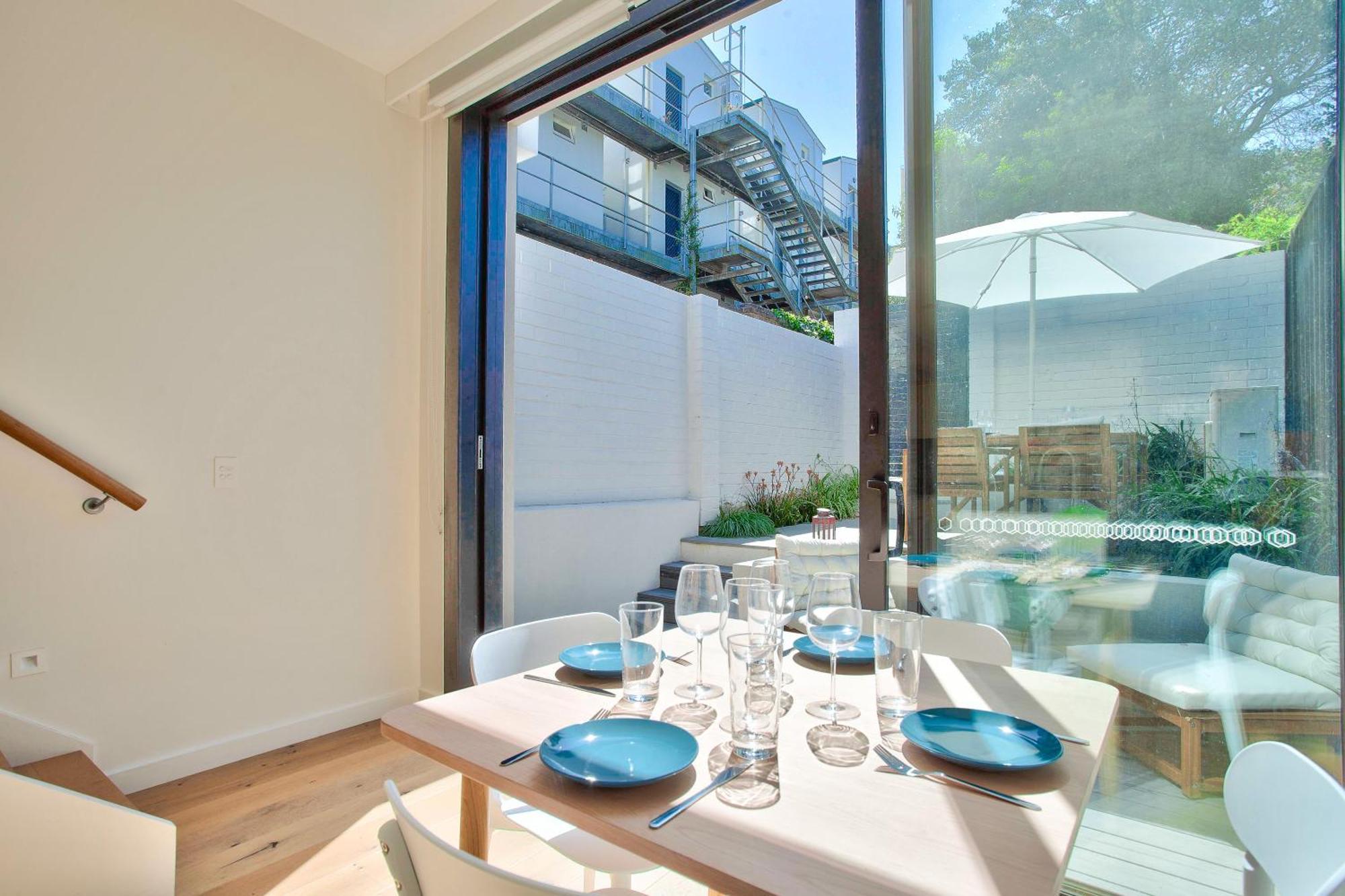 3 Bedrooms - Darling Harbour - Junction St シドニー エクステリア 写真